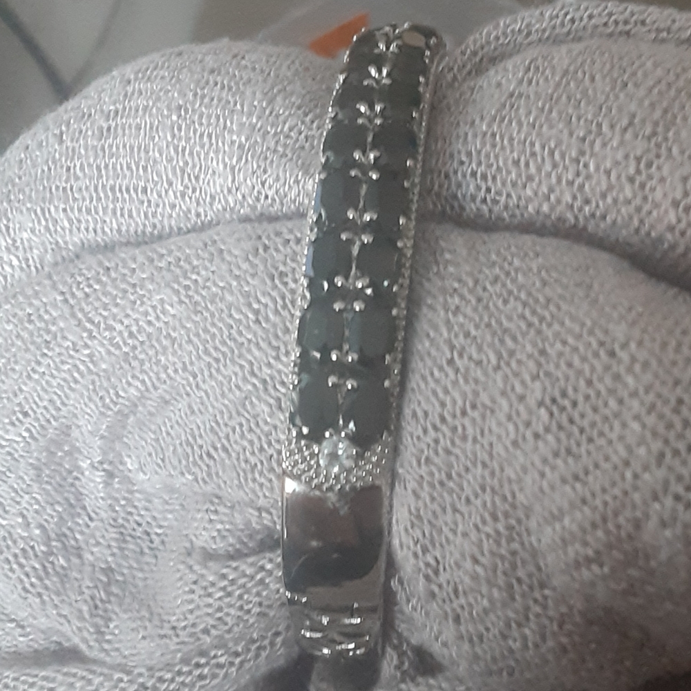 Gorgeous Black Stone Bracelet